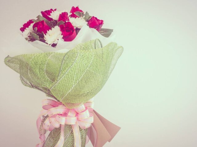 Wrapped Bouquet Flowers: A Stylish Way to Gift Blooms That Impress