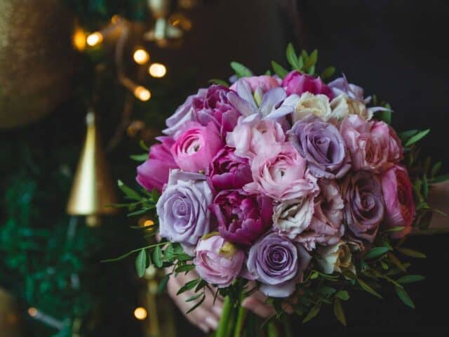 Why Some Bouquets Feel “Premium” Instantly (Design Secrets Explained)